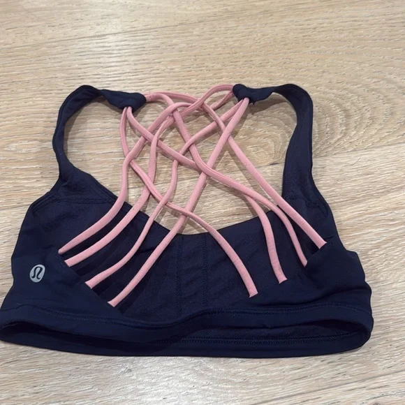Lululemon Free to Be Wild Bra navy with pink straps size 2 - Picture 2 of 3